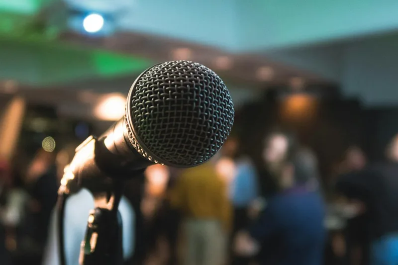 Public Speaking Monday Meetup (First Timers Free) New Location City Centre.