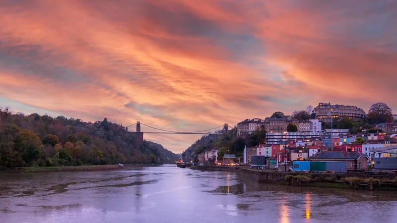 Fully guided Bristol Ghost Tours