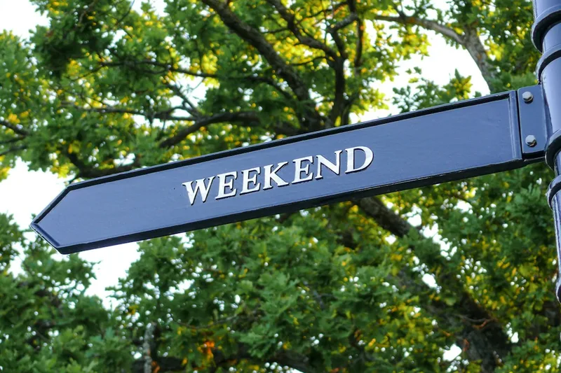 90's Weekender!