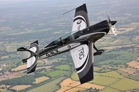 Ultimate Extra 330LX 30 Minute Aerobatic Experience