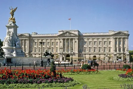 Buckingham Palace State Rooms and Windsor Castle Escorted Tour for Two — Windsor
