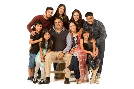 Family Photoshoot with Complimentary Prints and Keychains
