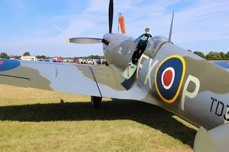 40 minute Fly With a Spitfire Experience