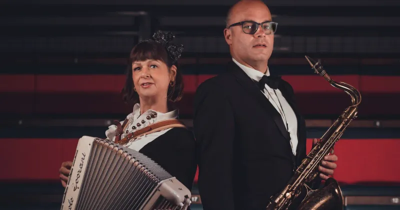 'Let us take you to Paris' performed by Fifi La Mer & Oliver Wilby