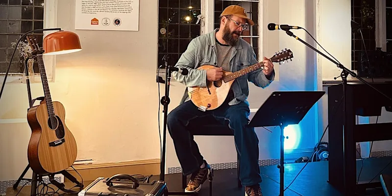 Open Mic Night at Oxford House
