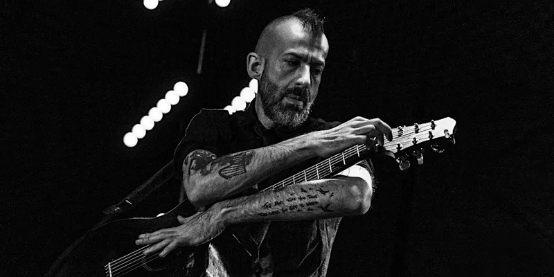 guitar @ temperance | Jon Gomm