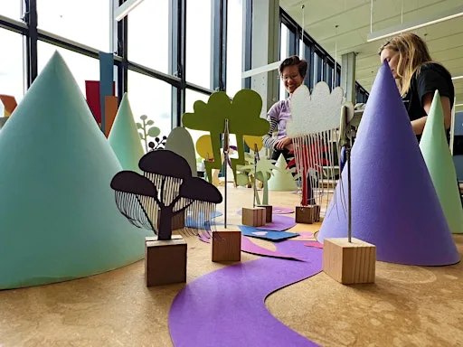 Designing Sustainable Worlds: Speculative Design Variety