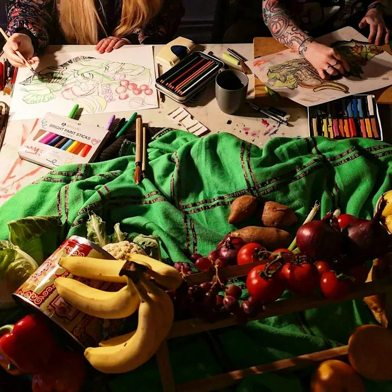 Still Life Drawing with Becky Davies