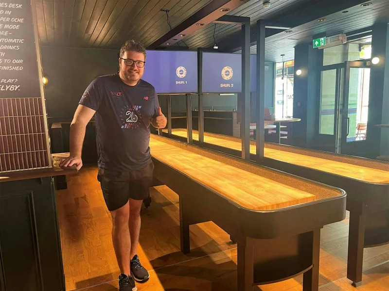 Give It A Go - Norfolk Business Networking - YALM Shuffleboard & Darts