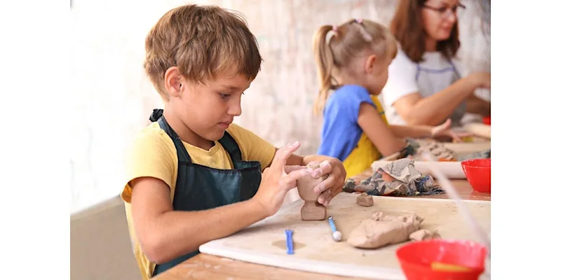 Bear Hunt: Story, Clay & Creativity