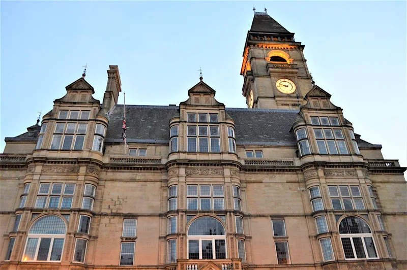 Discover Wakefield Town Hall