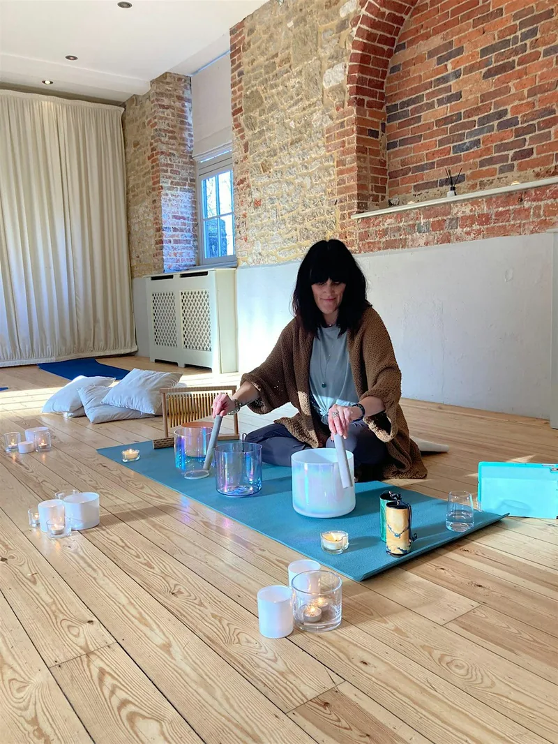 Sound Bath & Wellbeing Morning at NEOM Liverpool Street