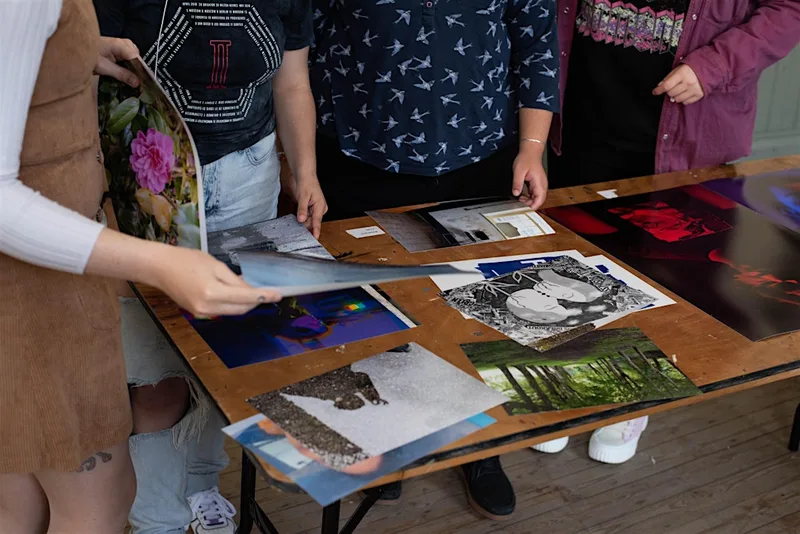 Photo Social for Women: Share Your Work
