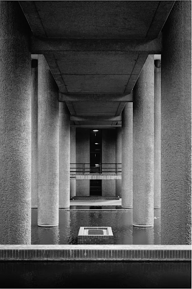 Walking Tour: Barbican on Foot - In Dialogue with Hong Kong's Walkway Cult