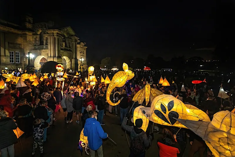 Open workshops for Festivals of the Dead lantern making, Girlington