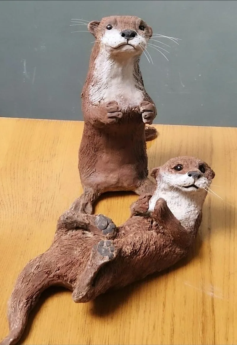 Clay sculpting - make your own otter!