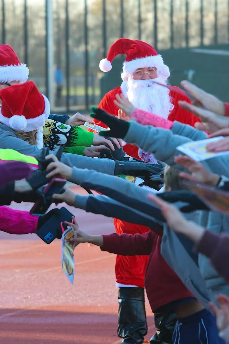 Mini Athletics Santa Fun Run is BACK!