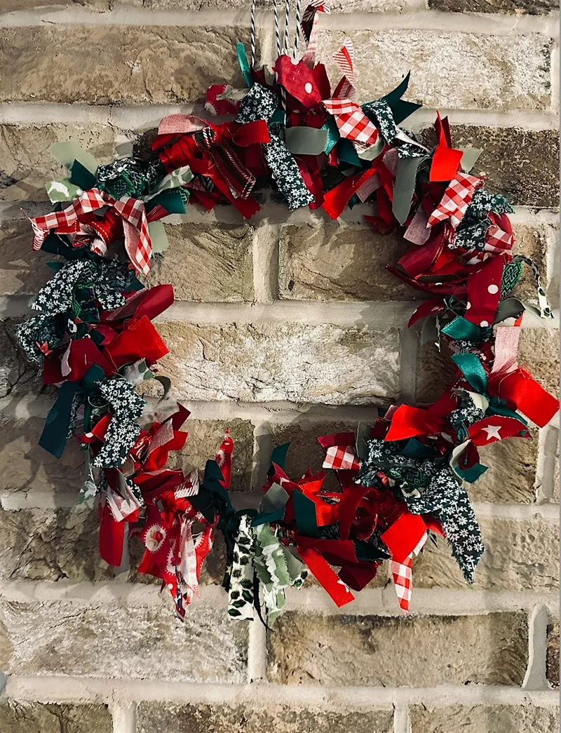 A Sustainable Christmas: Rag Wreath Making