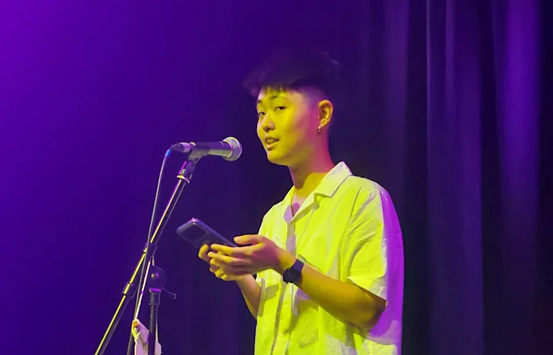 Queer Voices: Open Mic Night