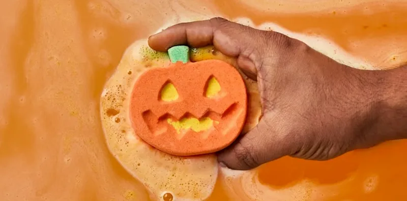 Halloween Bath Bomb Making