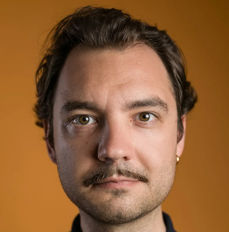 The League of Improv with Guest Comedian George Fouracres