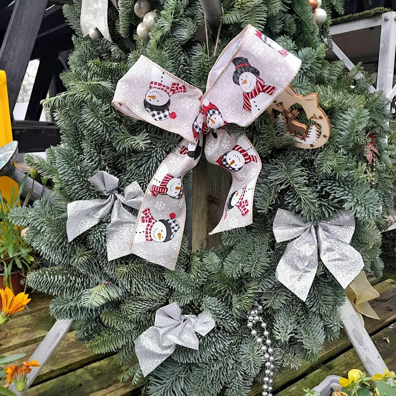 Children's Wreath Decorating Workshop