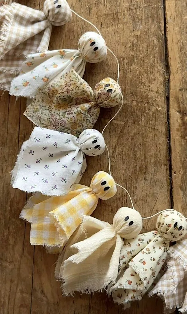 Ghost Garlands