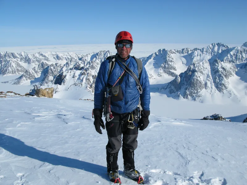 Simon Yates of Touching the void – My mountain life.