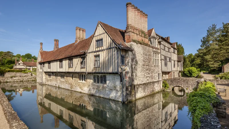 Music@Malling – performance at Ightham Mote: On the Wings of Song