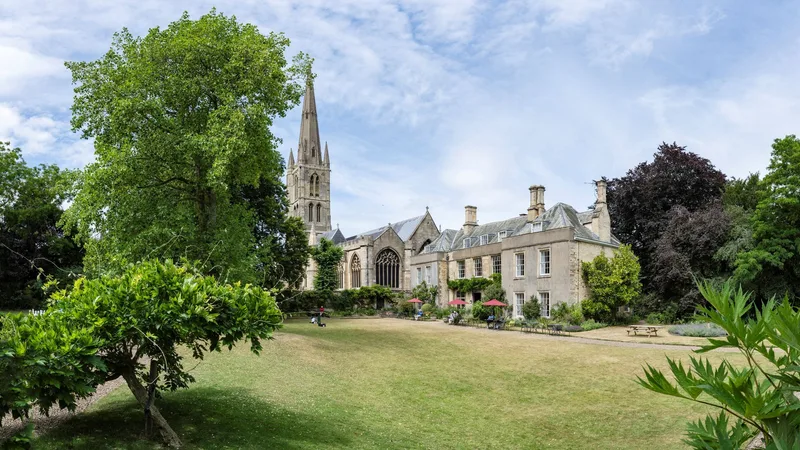 Garden Tours at Grantham House