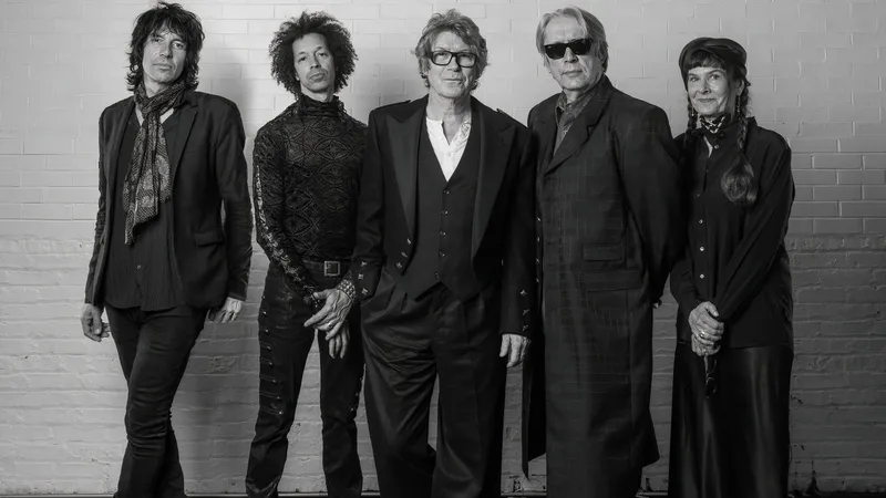 The Psychedelic Furs + The Jesus & Mary Chain