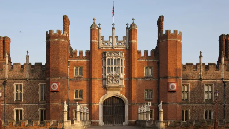 Hampton Court Palace - Standard All Day Entry