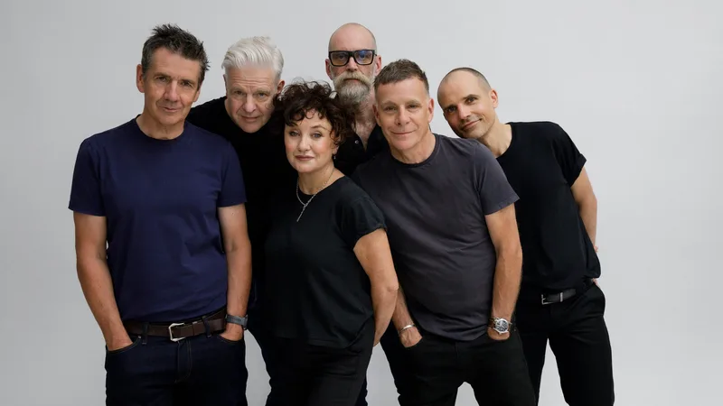 Deacon Blue - Raintown 40th Anniversary Tour