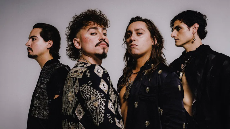 Greta Van Fleet - Into the Beginning