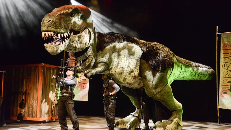 Dinosaur World Live!